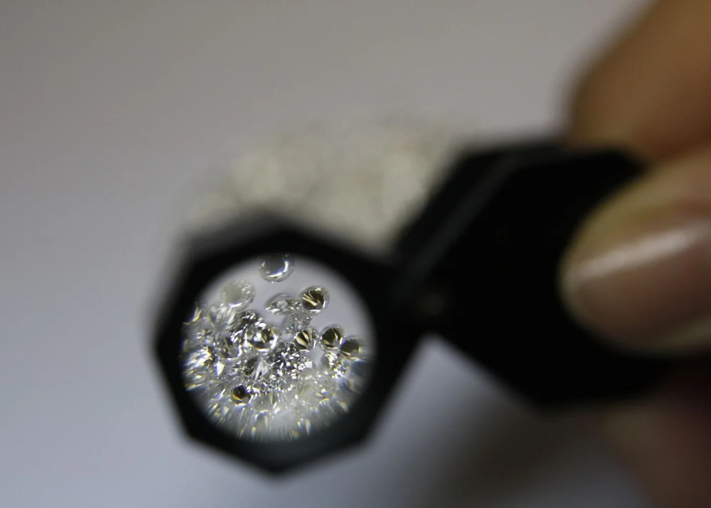 A brilliant lab-grown diamond from Saturnn LGD
