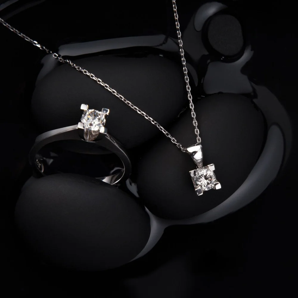 Responsibly made lab grown diamond jewellery